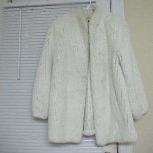 ❤️STYLE VI LTD Shearling Style Fur Coat Size Large 40 Bust